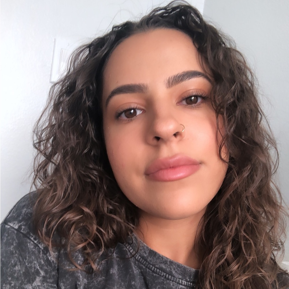 Meet your Posher, Fabiana